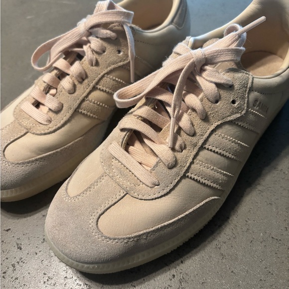 Samba OG Sneaker (Women) size 9.5
Width: medium
Color: sand / strata - Picture 10 of 12